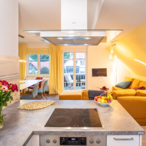 Die sehr hochwertige Wohnküche der Ferienwohnung P7 im Ostseebad Prerow. Die Ferienwohnung für 4 Personen in Prerow mieten. Die sehr hochwertige Wohnküche der Ferienwohnung P7 im Ostseebad Prerow. Die Ferienwohnung für 4 Personen in Prerow mieten.